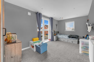 Photo 16- click for photo gallery